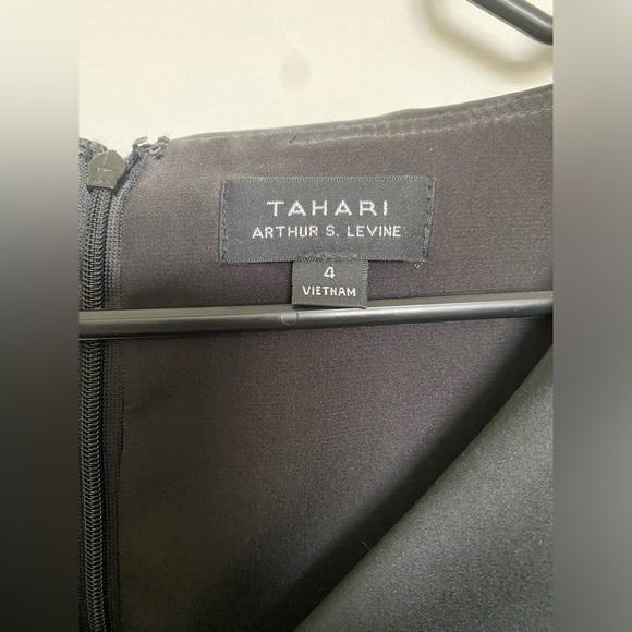 ⭐️BLACK DRESS⭐️ - Picture 3 of 4